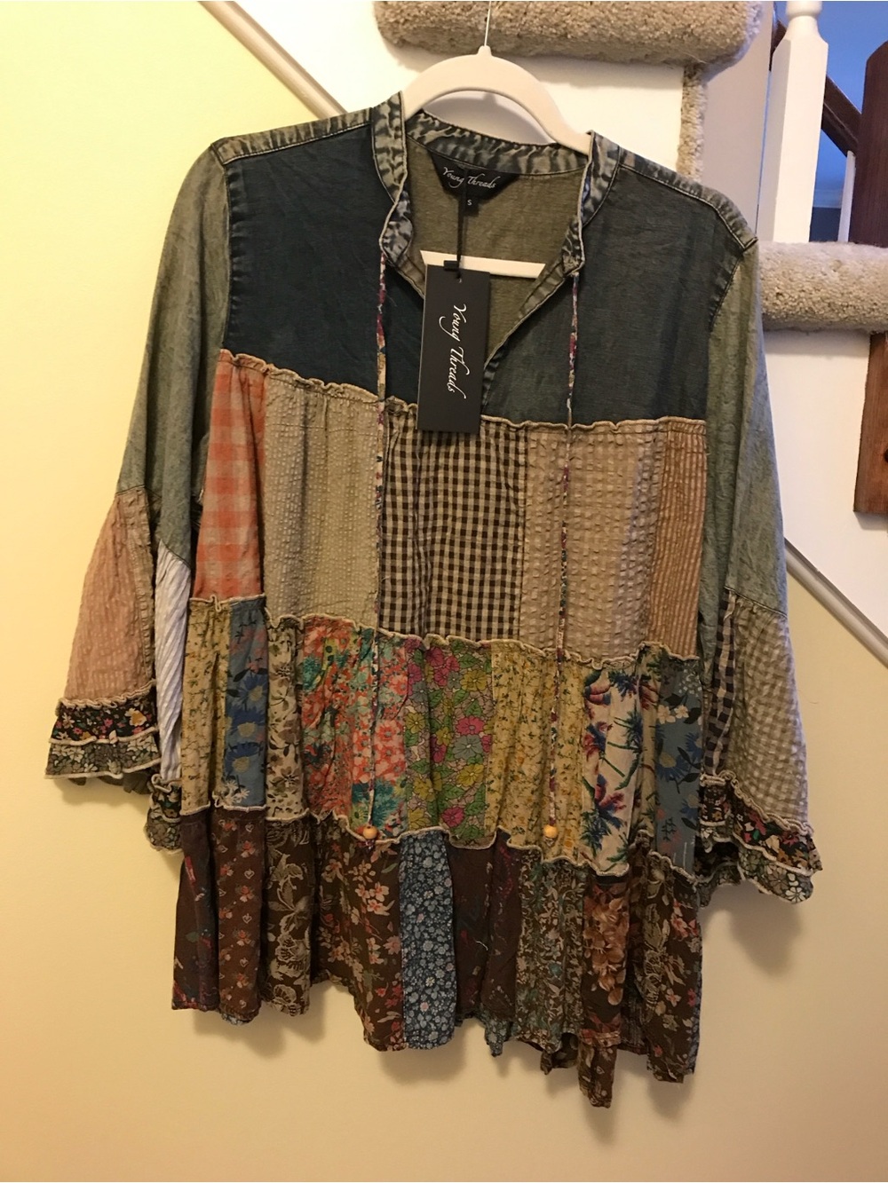 YOUNG THREADS NWT Top Denim Plaid Floral Tiered Small